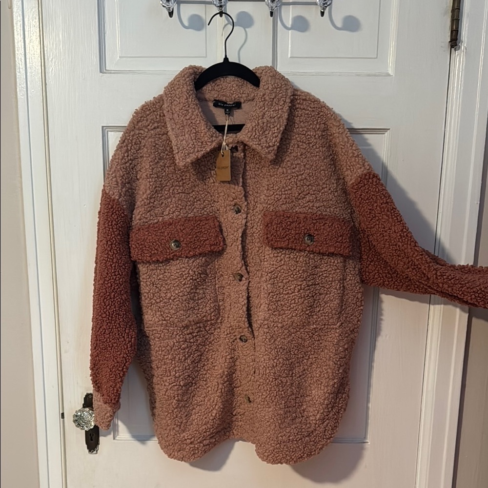 Blu Pepper NWT Women's Sherpa Jacket Size Medium